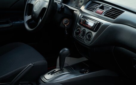 Mitsubishi Lancer IX, 2005 год, 350 000 рублей, 13 фотография