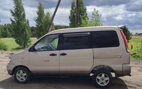 Toyota Town Ace III, 1997 год, 550 000 рублей, 3 фотография