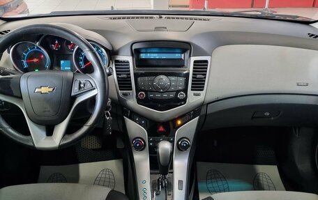 Chevrolet Cruze II, 2012 год, 730 000 рублей, 7 фотография
