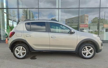 Renault Sandero II рестайлинг, 2017 год, 969 800 рублей, 5 фотография