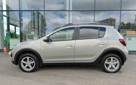 Renault Sandero II рестайлинг, 2017 год, 969 800 рублей, 10 фотография