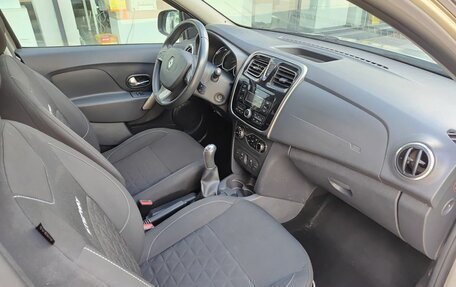 Renault Sandero II рестайлинг, 2017 год, 969 800 рублей, 13 фотография