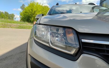 Renault Sandero II рестайлинг, 2017 год, 969 800 рублей, 21 фотография