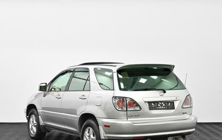 Lexus RX IV рестайлинг, 2001 год, 679 000 рублей, 4 фотография