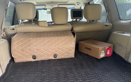 Nissan Patrol, 2012 год, 2 400 000 рублей, 7 фотография