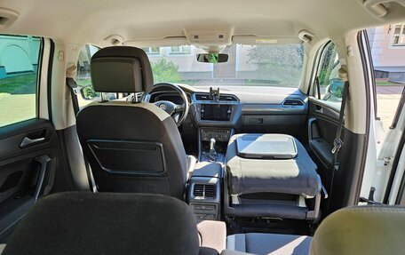 Volkswagen Tiguan II, 2018 год, 2 650 000 рублей, 8 фотография