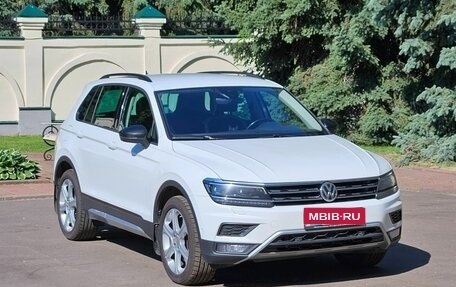 Volkswagen Tiguan II, 2018 год, 2 650 000 рублей, 4 фотография