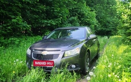 Chevrolet Cruze II, 2010 год, 510 000 рублей, 13 фотография
