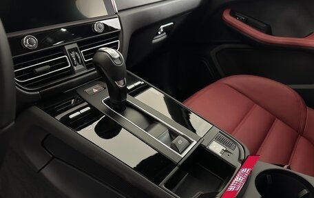 Porsche Macan I рестайлинг, 2025 год, 11 200 000 рублей, 13 фотография