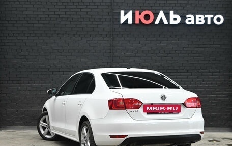 Volkswagen Jetta VI, 2013 год, 920 000 рублей, 5 фотография