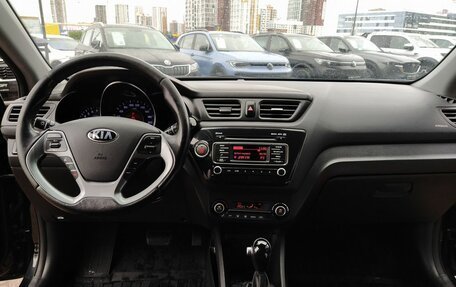 KIA Rio III рестайлинг, 2016 год, 999 000 рублей, 20 фотография