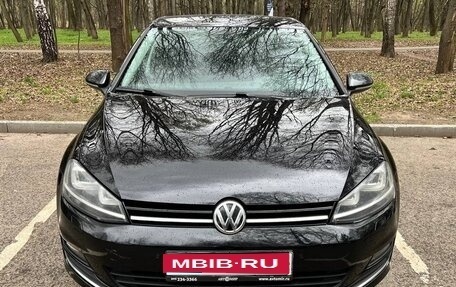 Volkswagen Golf VII, 2013 год, 1 380 000 рублей, 1 фотография