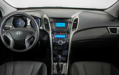 Hyundai i30 II рестайлинг, 2012 год, 1 195 000 рублей, 12 фотография