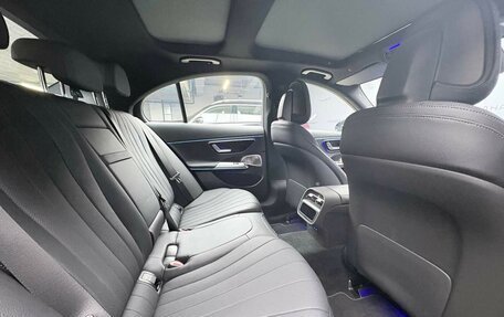Mercedes-Benz E-Класс, 2025 год, 9 000 000 рублей, 8 фотография