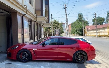 Porsche Panamera II рестайлинг, 2012 год, 3 000 000 рублей, 11 фотография