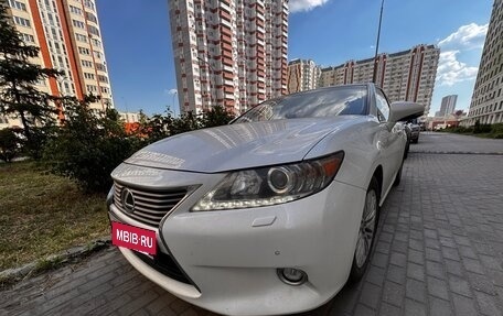 Lexus ES VII, 2013 год, 1 900 000 рублей, 4 фотография