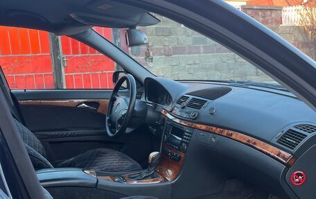 Mercedes-Benz E-Класс, 2002 год, 720 000 рублей, 13 фотография