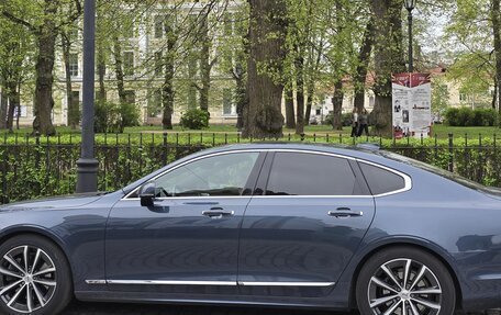Volvo S90 II рестайлинг, 2020 год, 3 600 000 рублей, 2 фотография