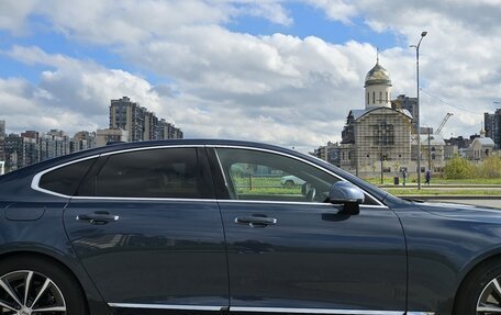 Volvo S90 II рестайлинг, 2020 год, 3 600 000 рублей, 6 фотография