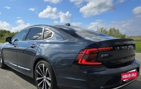 Volvo S90 II рестайлинг, 2020 год, 3 600 000 рублей, 7 фотография