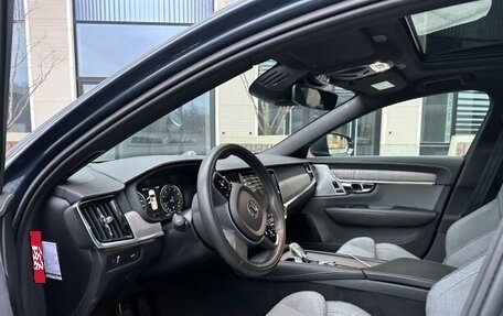 Volvo S90 II рестайлинг, 2020 год, 3 600 000 рублей, 12 фотография