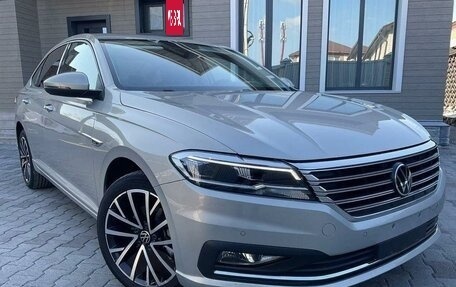 Volkswagen Lavida, 2022 год, 1 500 000 рублей, 2 фотография