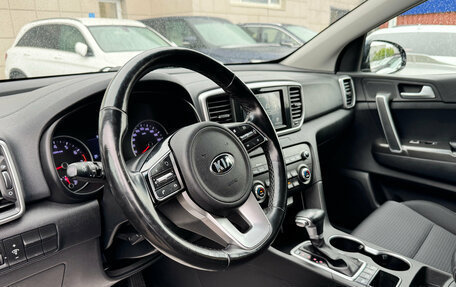 KIA Sportage IV рестайлинг, 2019 год, 2 385 900 рублей, 5 фотография