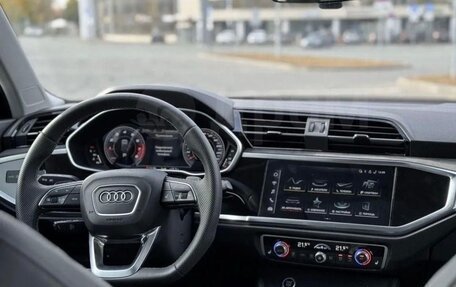 Audi Q3, 2022 год, 2 700 000 рублей, 8 фотография