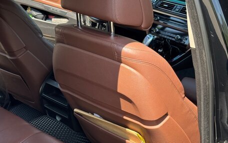 BMW 5 серия, 2015 год, 2 450 000 рублей, 13 фотография
