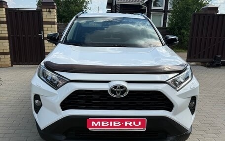 Toyota RAV4, 2021 год, 3 400 000 рублей, 7 фотография