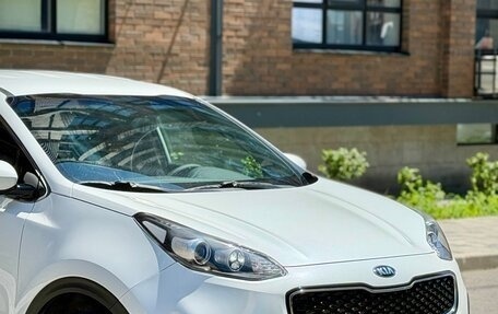KIA Sportage IV рестайлинг, 2018 год, 1 850 000 рублей, 6 фотография