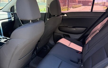 KIA Sportage IV рестайлинг, 2018 год, 1 850 000 рублей, 18 фотография