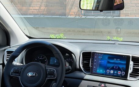 KIA Sportage IV рестайлинг, 2018 год, 1 850 000 рублей, 22 фотография