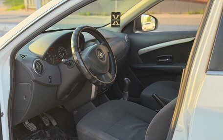 Nissan Almera, 2015 год, 400 000 рублей, 24 фотография