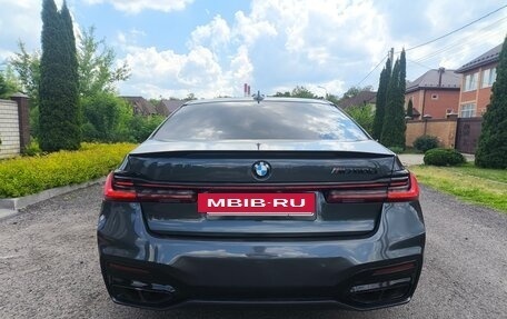 BMW 7 серия, 2015 год, 3 777 000 рублей, 6 фотография