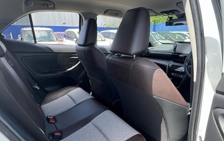 Toyota Yaris Cross, 2022 год, 1 670 000 рублей, 11 фотография