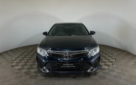 Toyota Camry, 2015 год, 1 630 000 рублей, 2 фотография