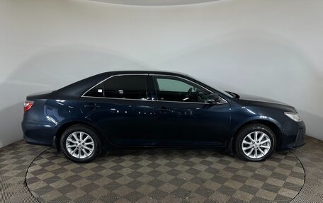 Toyota Camry, 2015 год, 1 630 000 рублей, 4 фотография