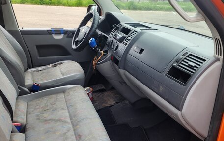 Volkswagen Transporter T5 рестайлинг, 2008 год, 850 000 рублей, 11 фотография