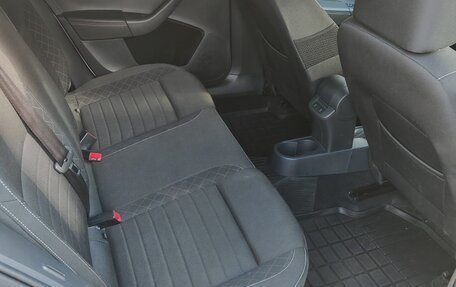 Skoda Rapid I, 2017 год, 1 250 000 рублей, 12 фотография
