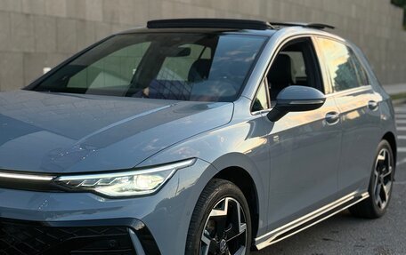 Volkswagen Golf VIII, 2025 год, 3 100 000 рублей, 4 фотография