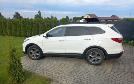 Hyundai Santa Fe III рестайлинг, 2015 год, 2 300 000 рублей, 3 фотография