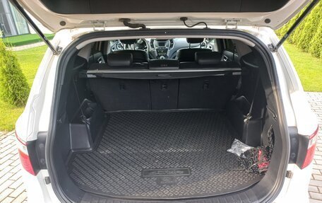 Hyundai Santa Fe III рестайлинг, 2015 год, 2 300 000 рублей, 4 фотография