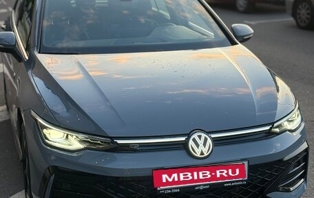 Volkswagen Golf VIII, 2025 год, 3 100 000 рублей, 6 фотография