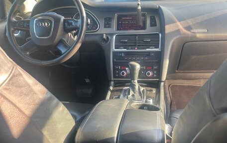 Audi Q7, 2006 год, 1 200 000 рублей, 7 фотография