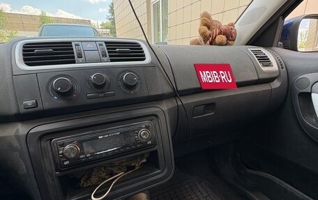 Skoda Fabia II, 2008 год, 700 000 рублей, 2 фотография