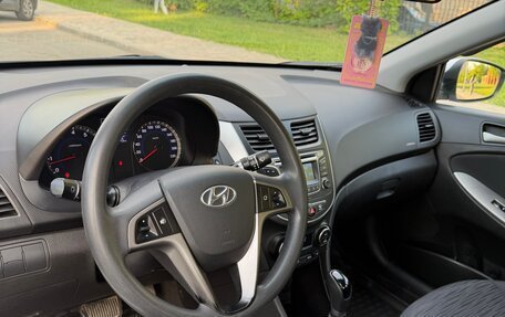 Hyundai Solaris II рестайлинг, 2016 год, 810 000 рублей, 5 фотография