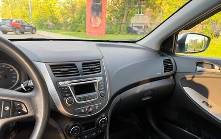 Hyundai Solaris II рестайлинг, 2016 год, 810 000 рублей, 7 фотография