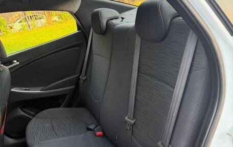 Hyundai Solaris II рестайлинг, 2016 год, 810 000 рублей, 10 фотография