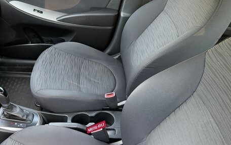 Hyundai Solaris II рестайлинг, 2016 год, 810 000 рублей, 9 фотография